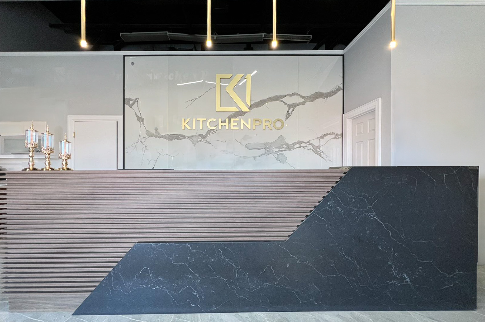 kitchen.pro.show.room.2