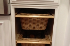 #2-2 Pull-out basket
