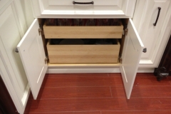 #9- 1 Base cabinet pull-out